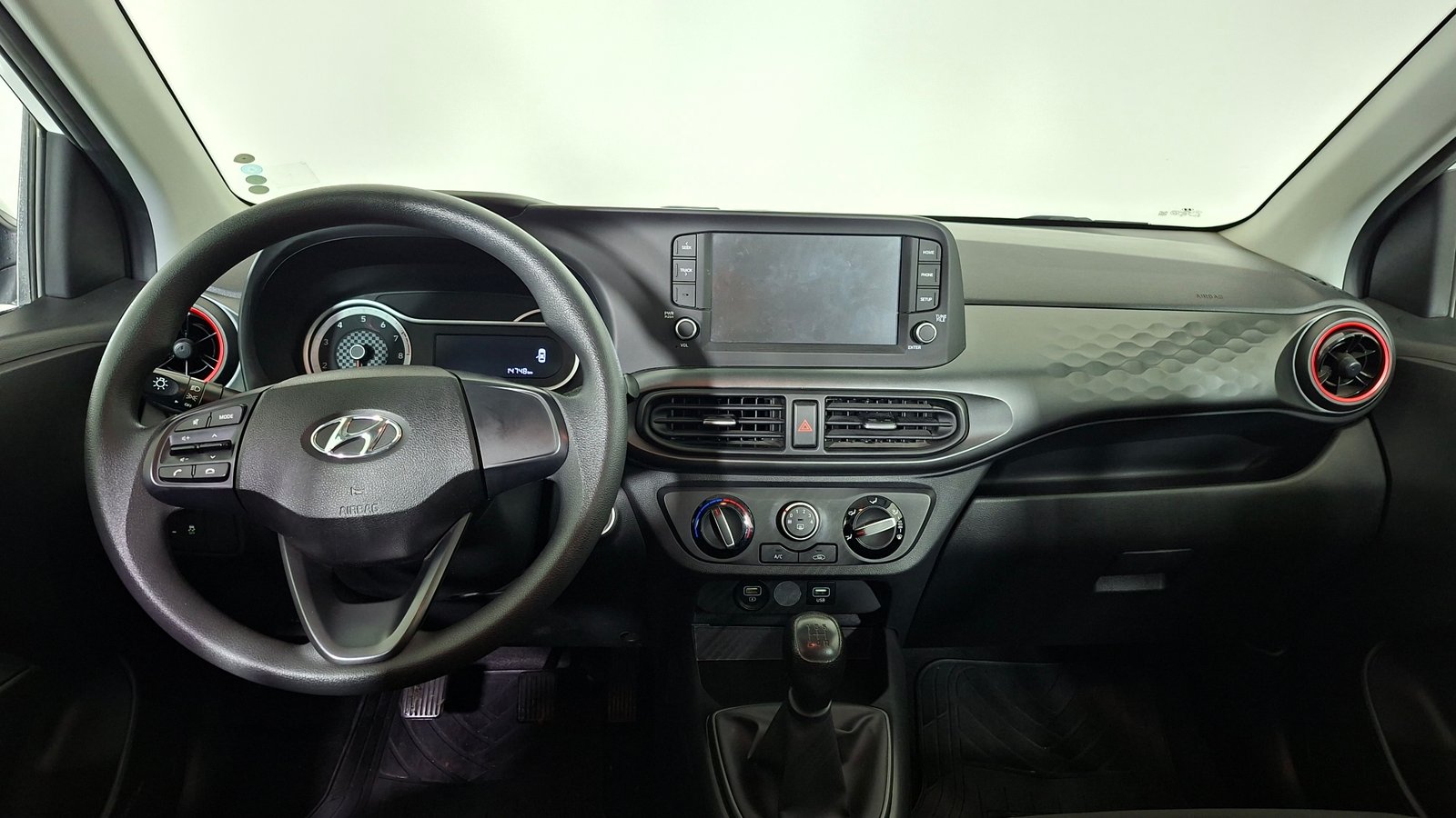 Hyundai Grand I10 2023 - Imagen 8 de 17