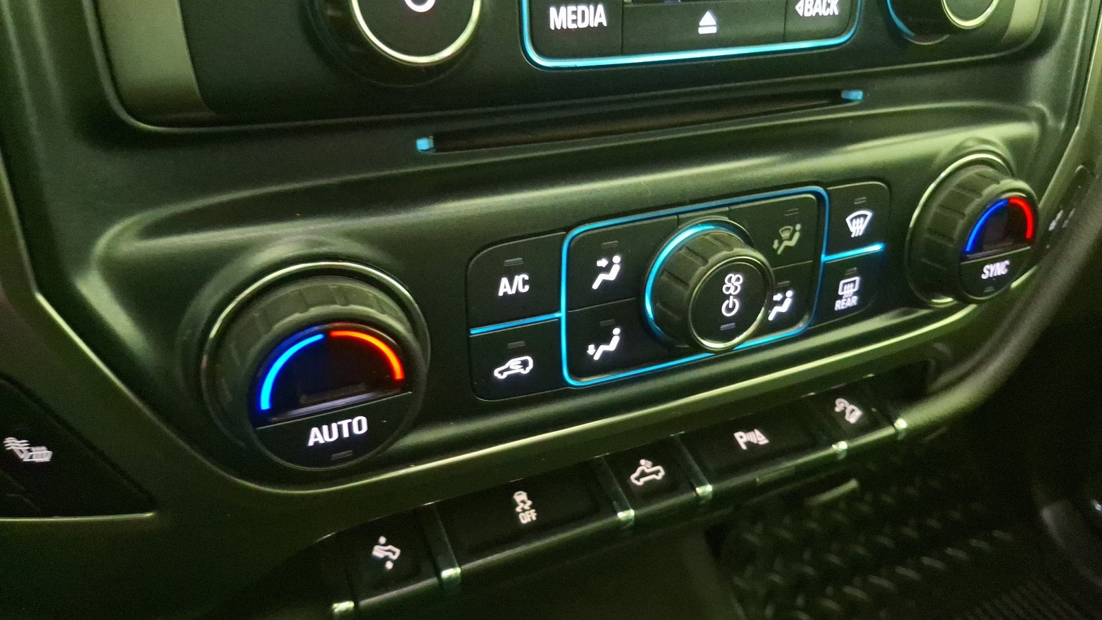 Chevrolet Silverado 2019 - Imagen 15 de 16