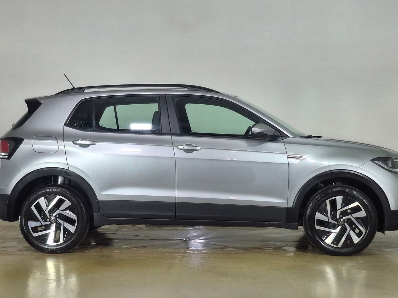 Volkswagen T-Cross 2025 - Foto 4 de 16