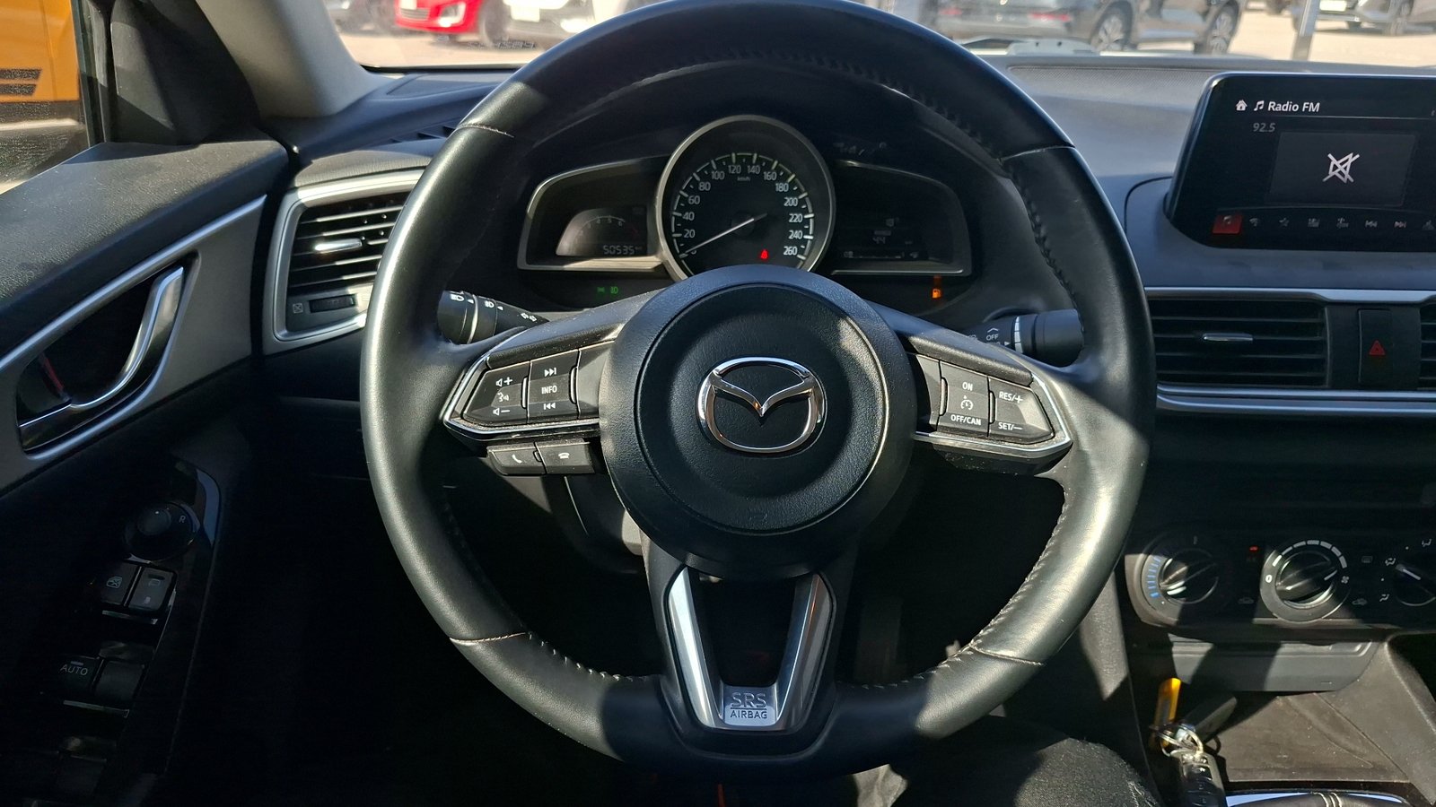 Mazda Mazda 3 2020 - Imagen 8 de 15
