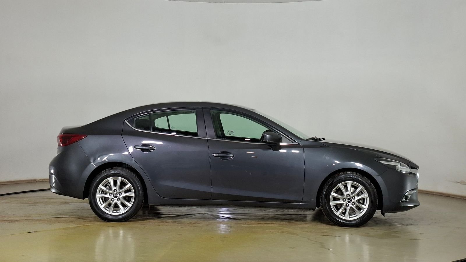 Mazda Mazda 3 2019 - Imagen 4 de 18