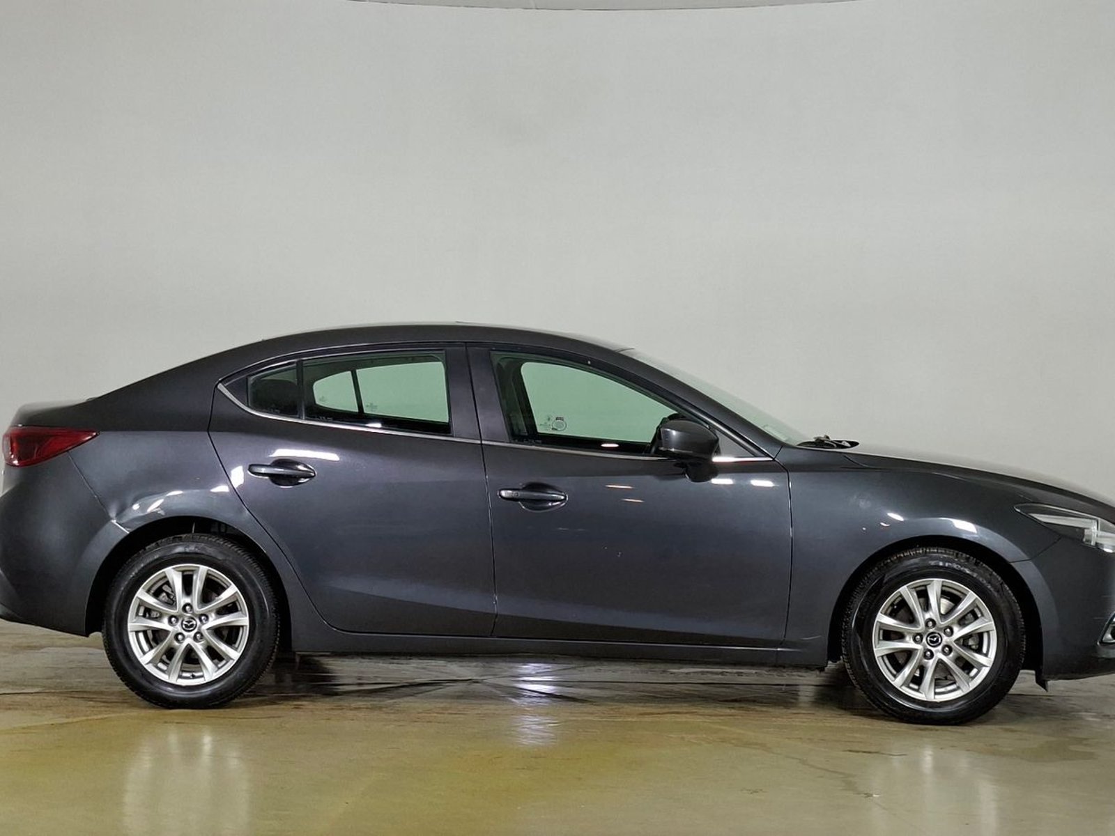 Mazda Mazda 3 2019 - Foto 4 de 18