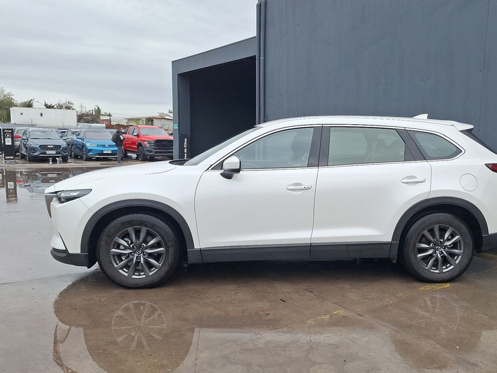 Mazda CX-9 2023 - Foto 2 de 16