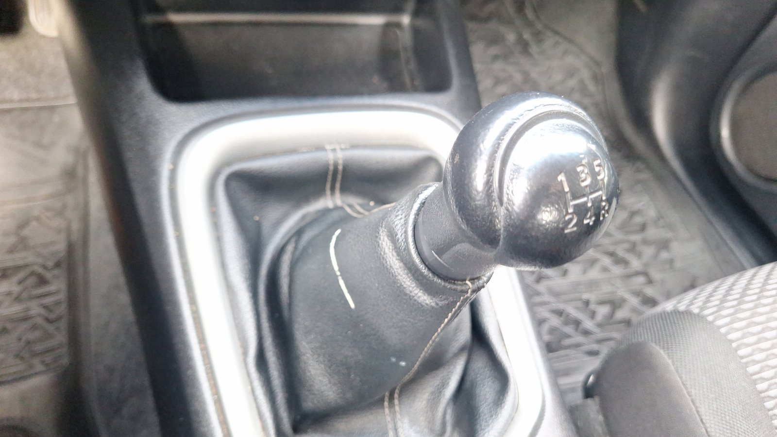 Toyota Hilux 2019 - Imagen 11 de 14