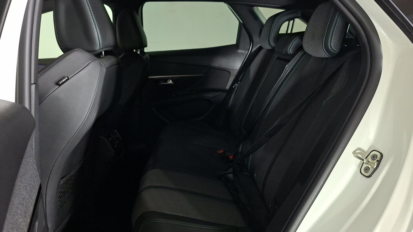 Peugeot 3008 2024 - Imagen 15 de 17