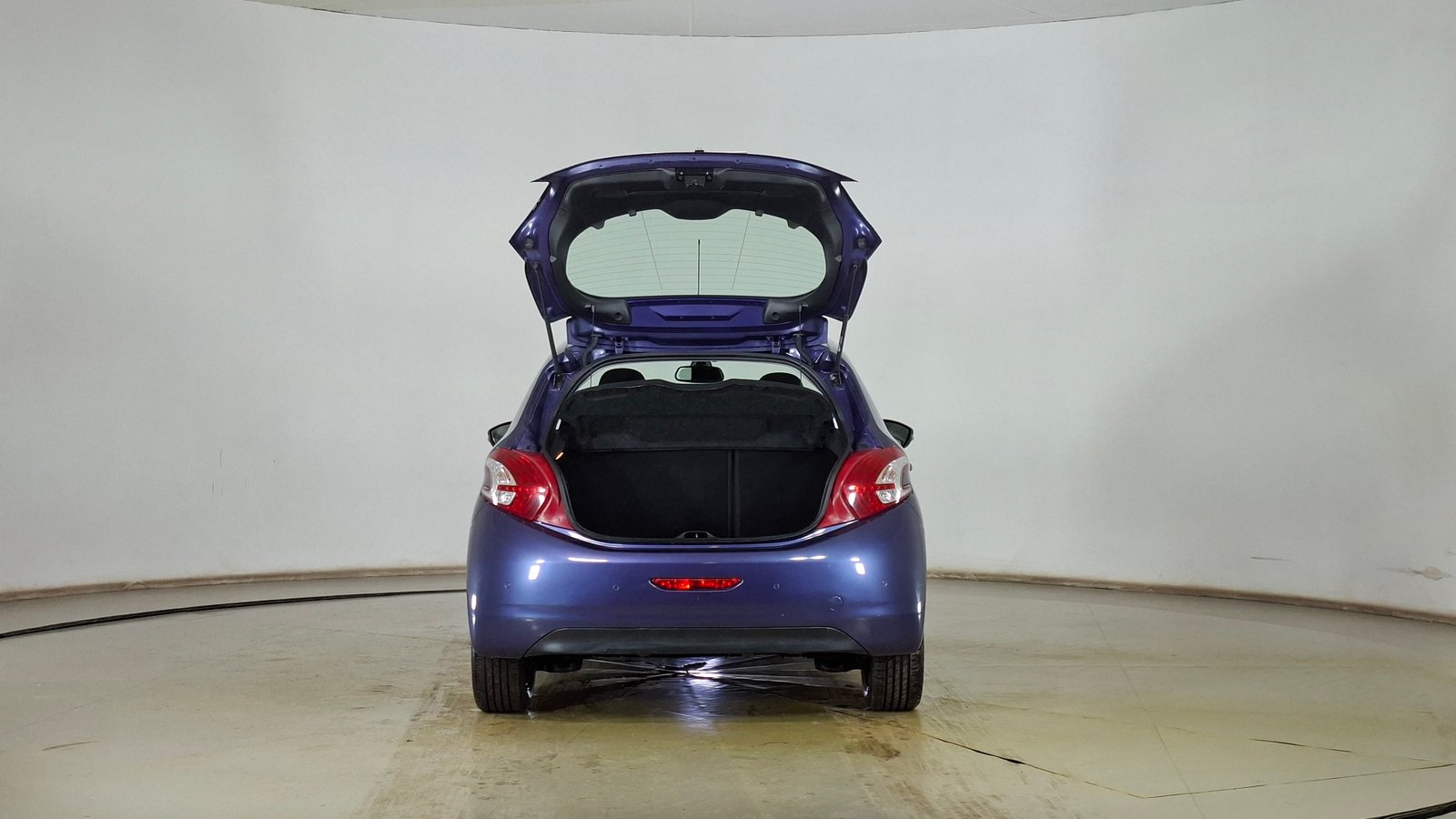 Peugeot 208 2014 - Imagen 6 de 17