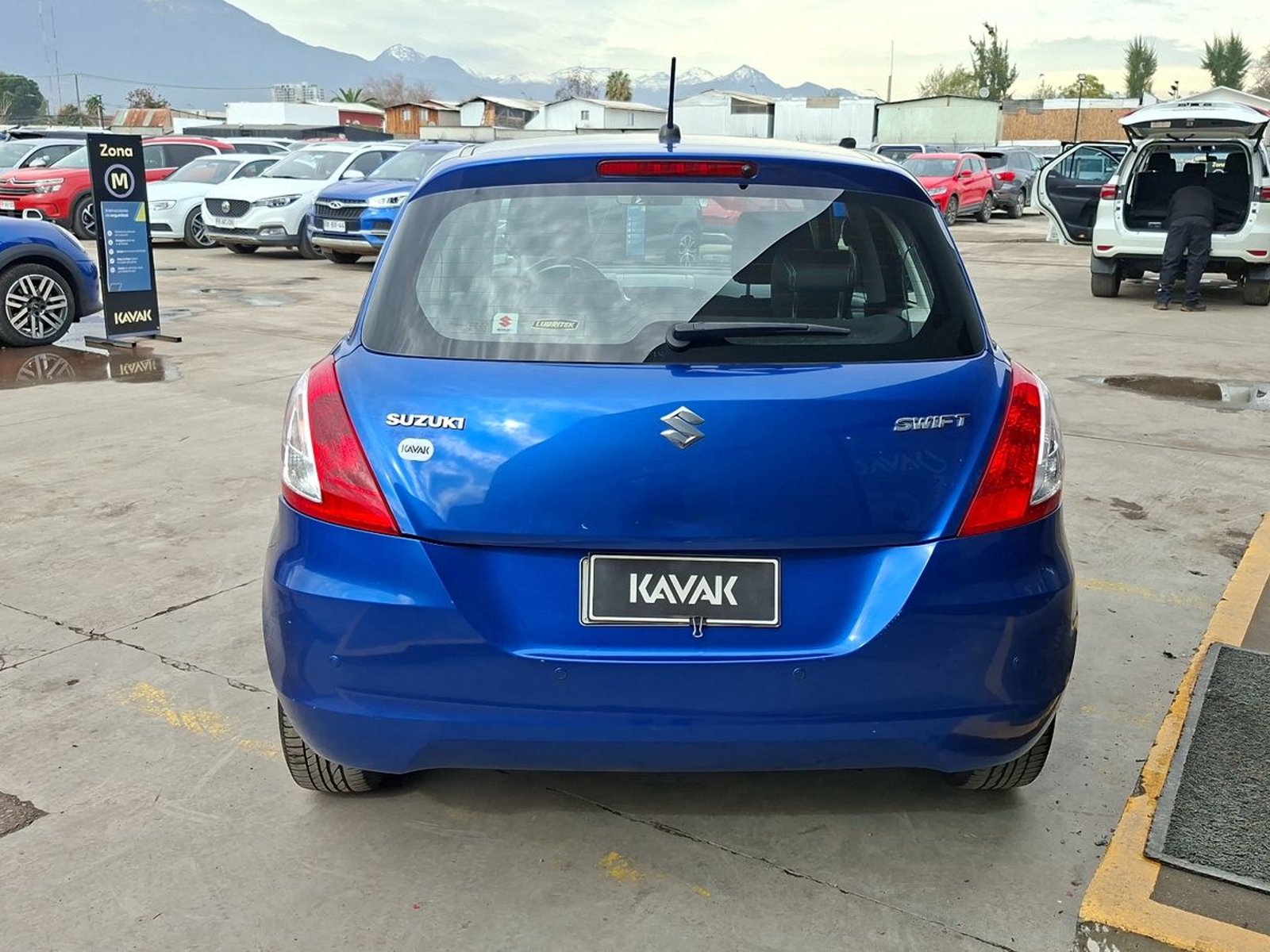 Suzuki Swift 2016 - Foto 3 de 14