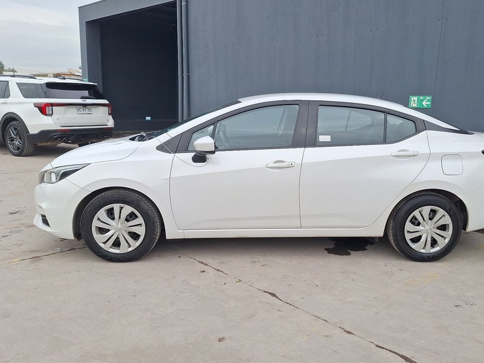 Nissan Versa 2020 - Foto 2 de 14