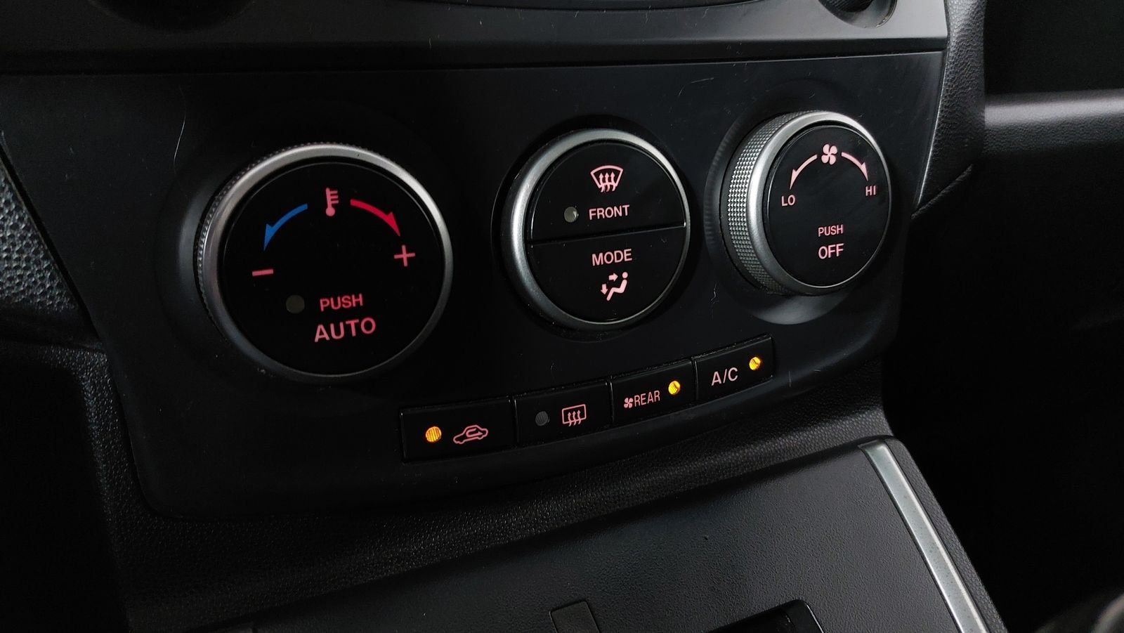 Mazda Mazda 5 2018 - Imagen 17 de 18
