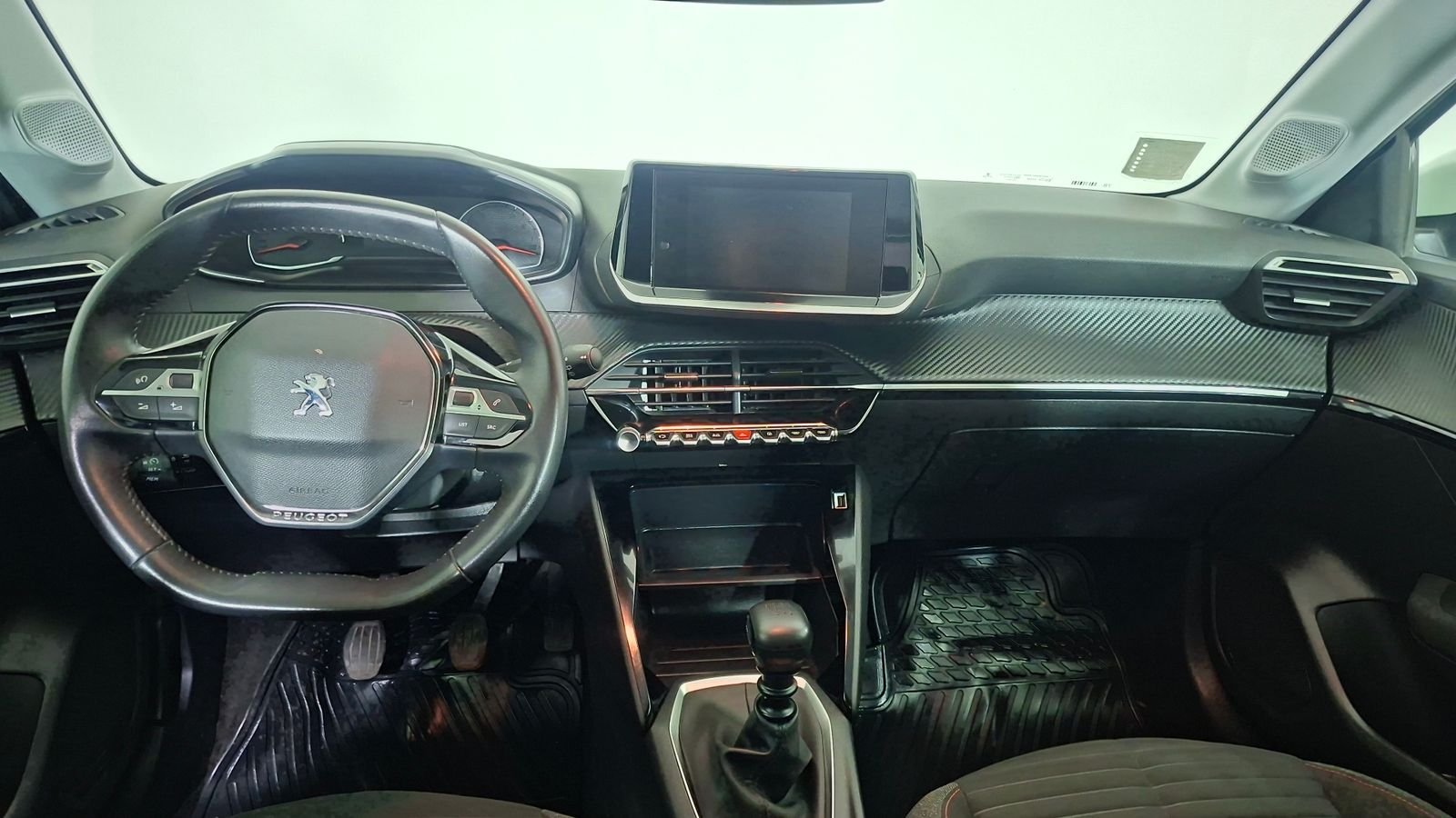 Peugeot 208 2021 - Imagen 8 de 17