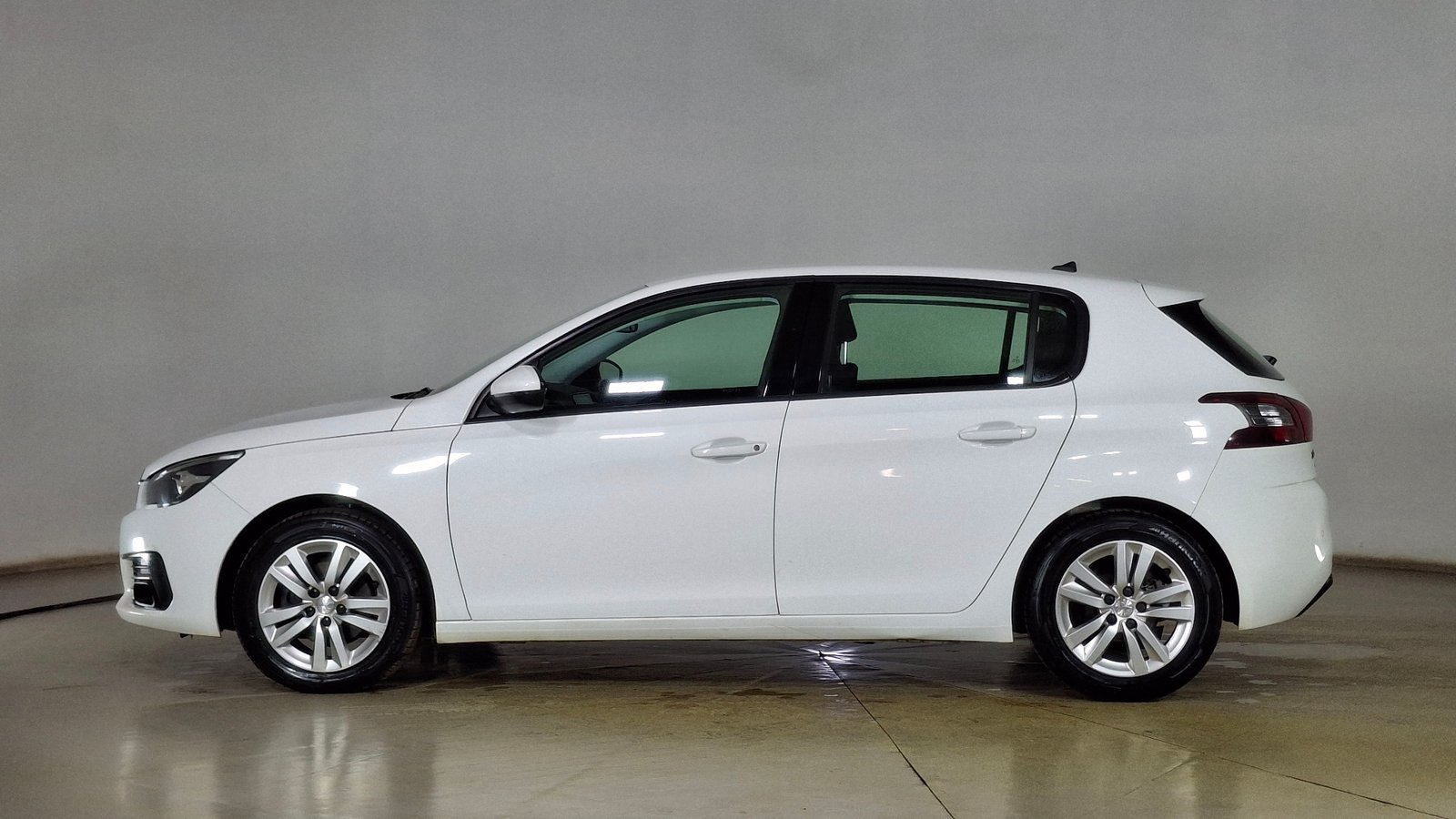 Peugeot 308 2021 - Imagen 7 de 16