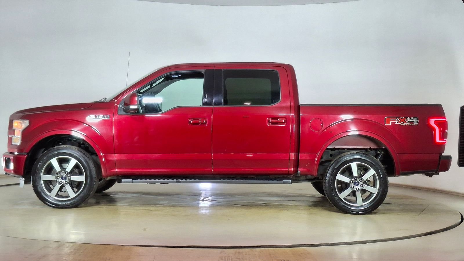 Ford F-150 2016 - Imagen 7 de 16