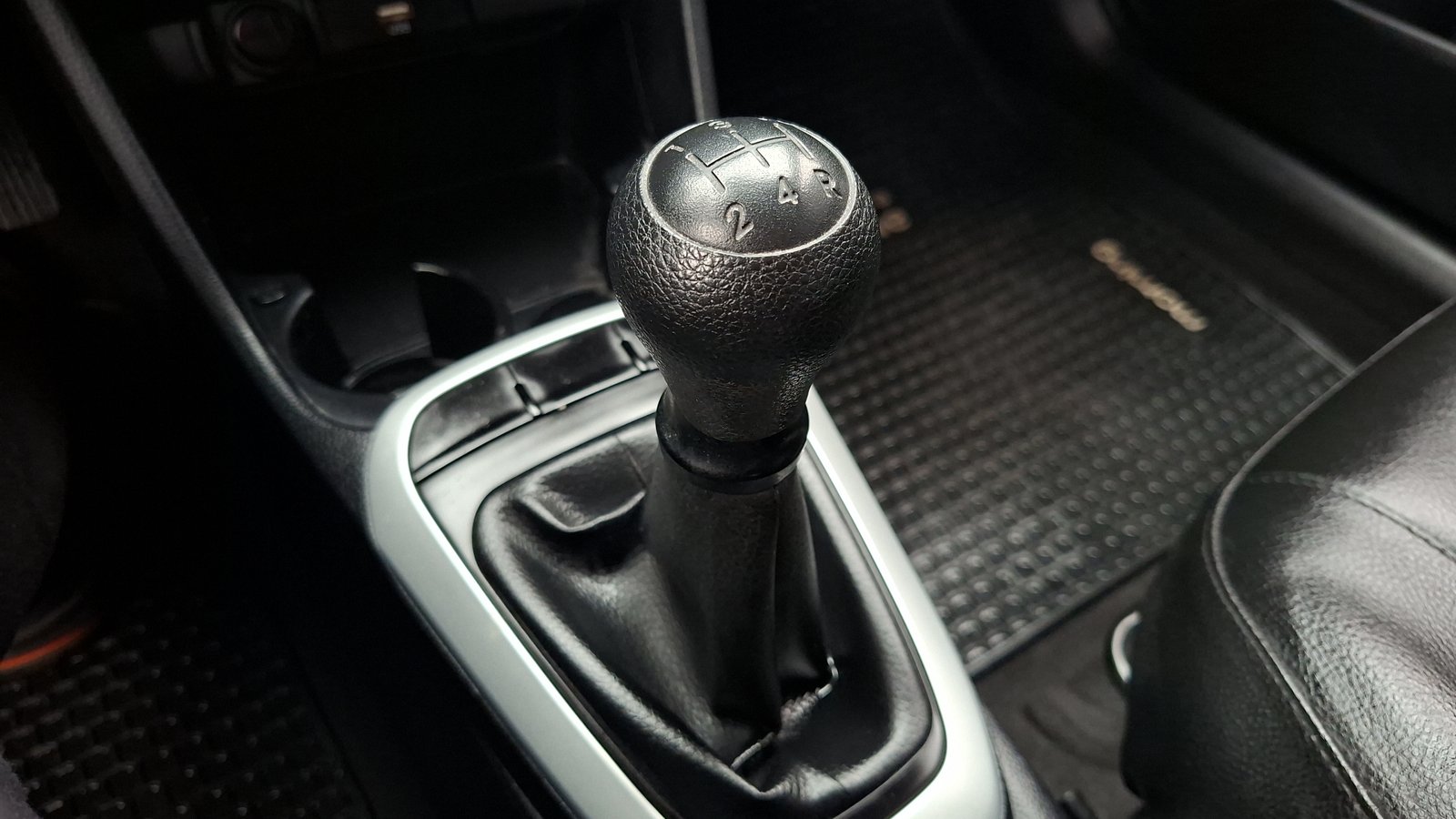 Kia MORNING 2021 - Imagen 11 de 15