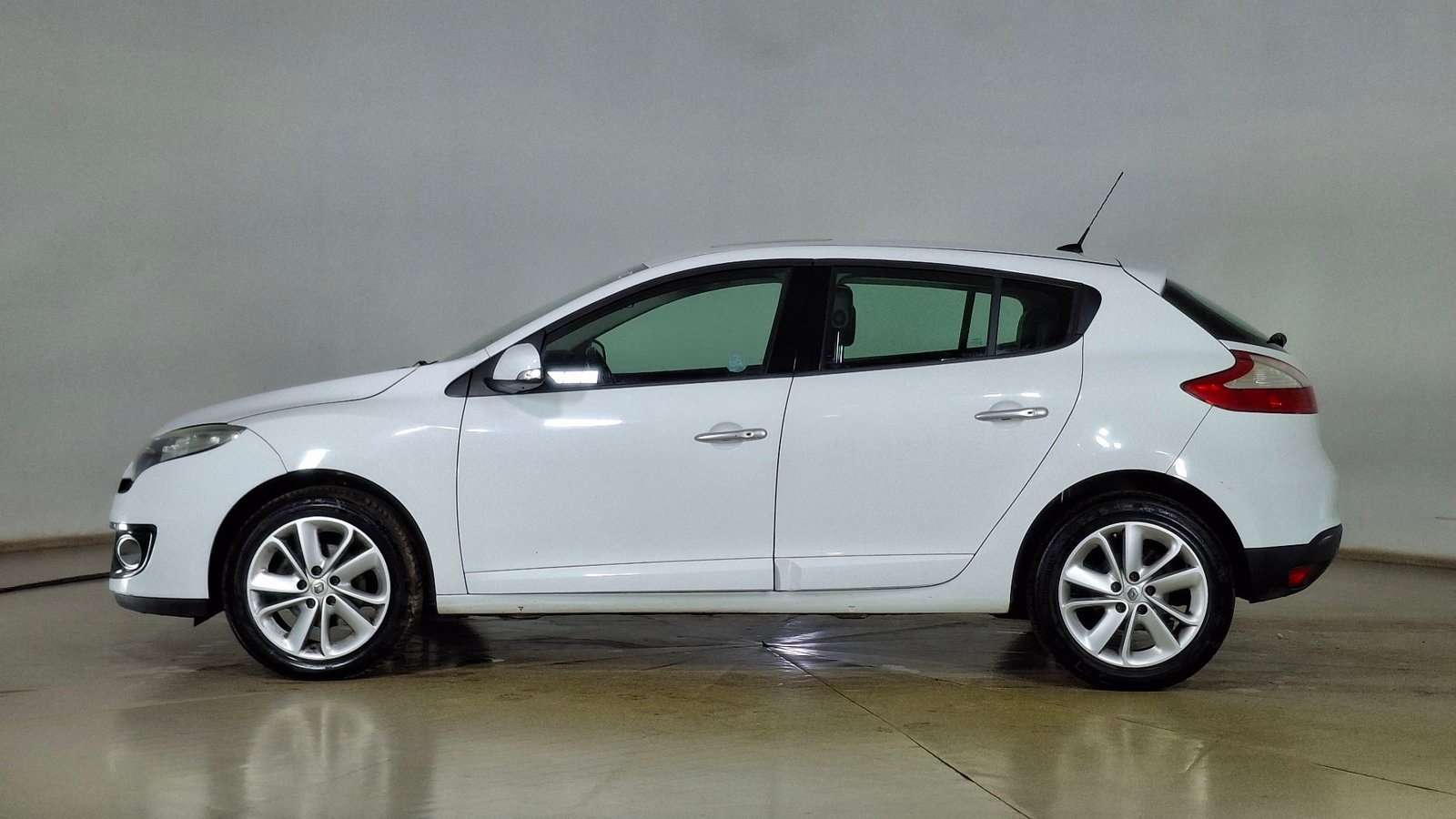 Renault Megane 2014 - Imagen 7 de 16