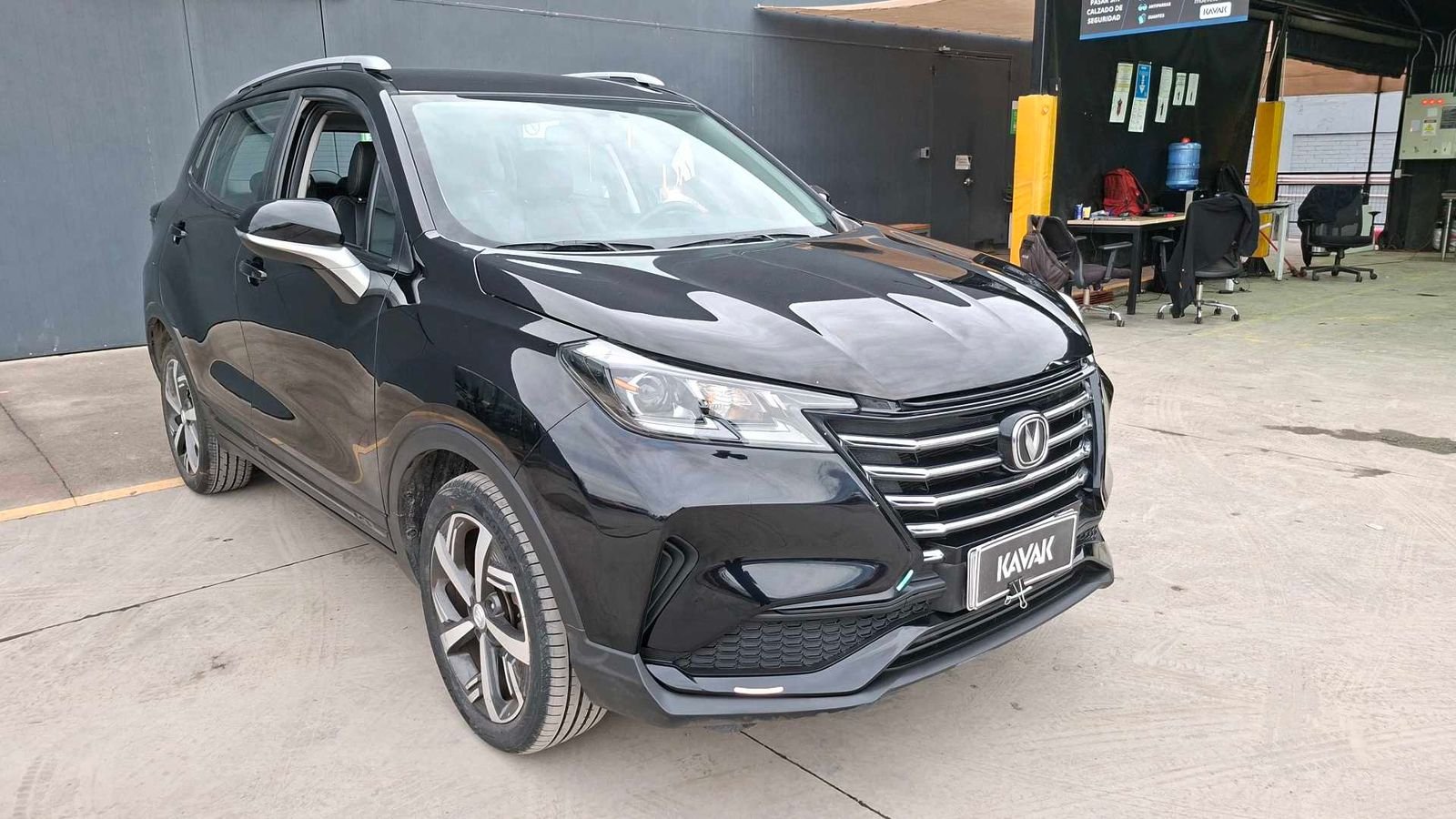 Changan CS15 2022 - Imagen 3 de 4