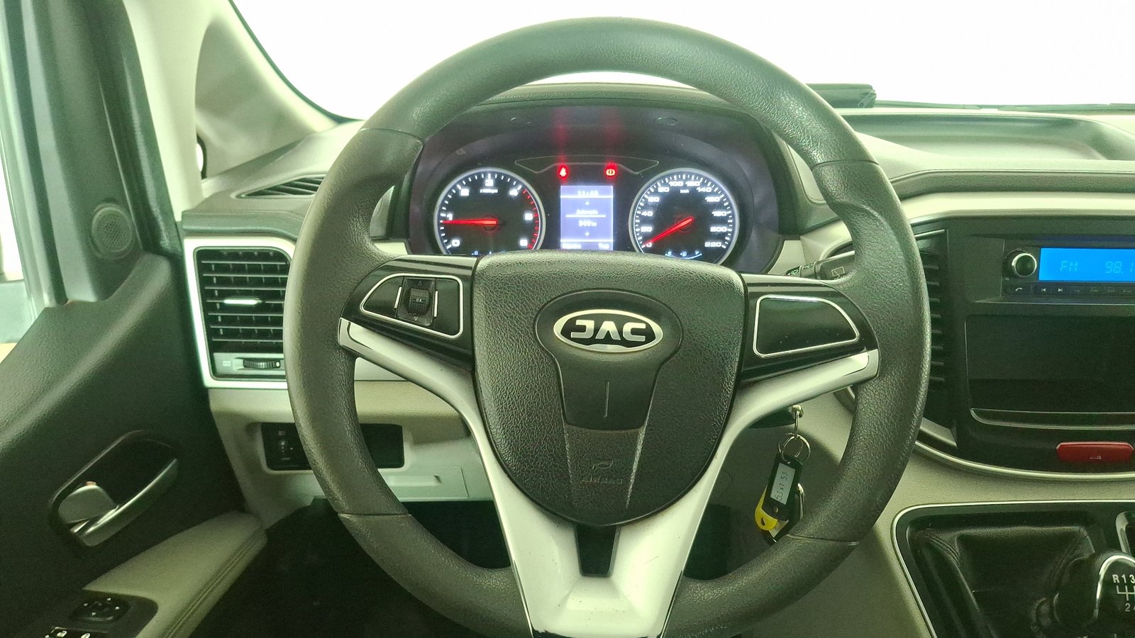 Jac Refine 2023 - Imagen 8 de 16