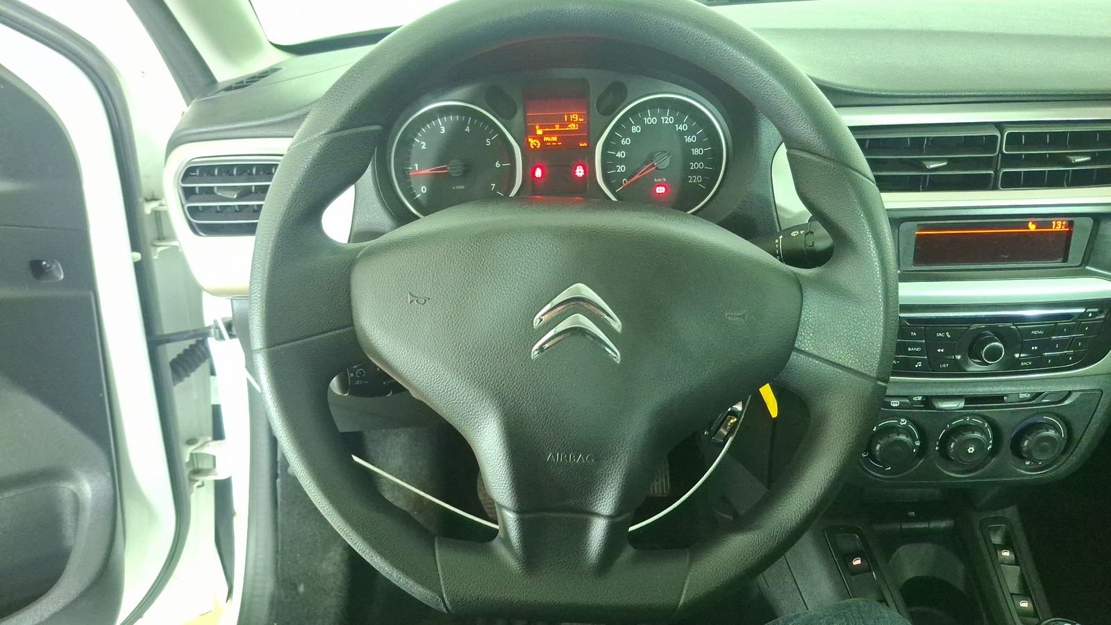 Citroën C-ElyséE 2015 - Imagen 8 de 15