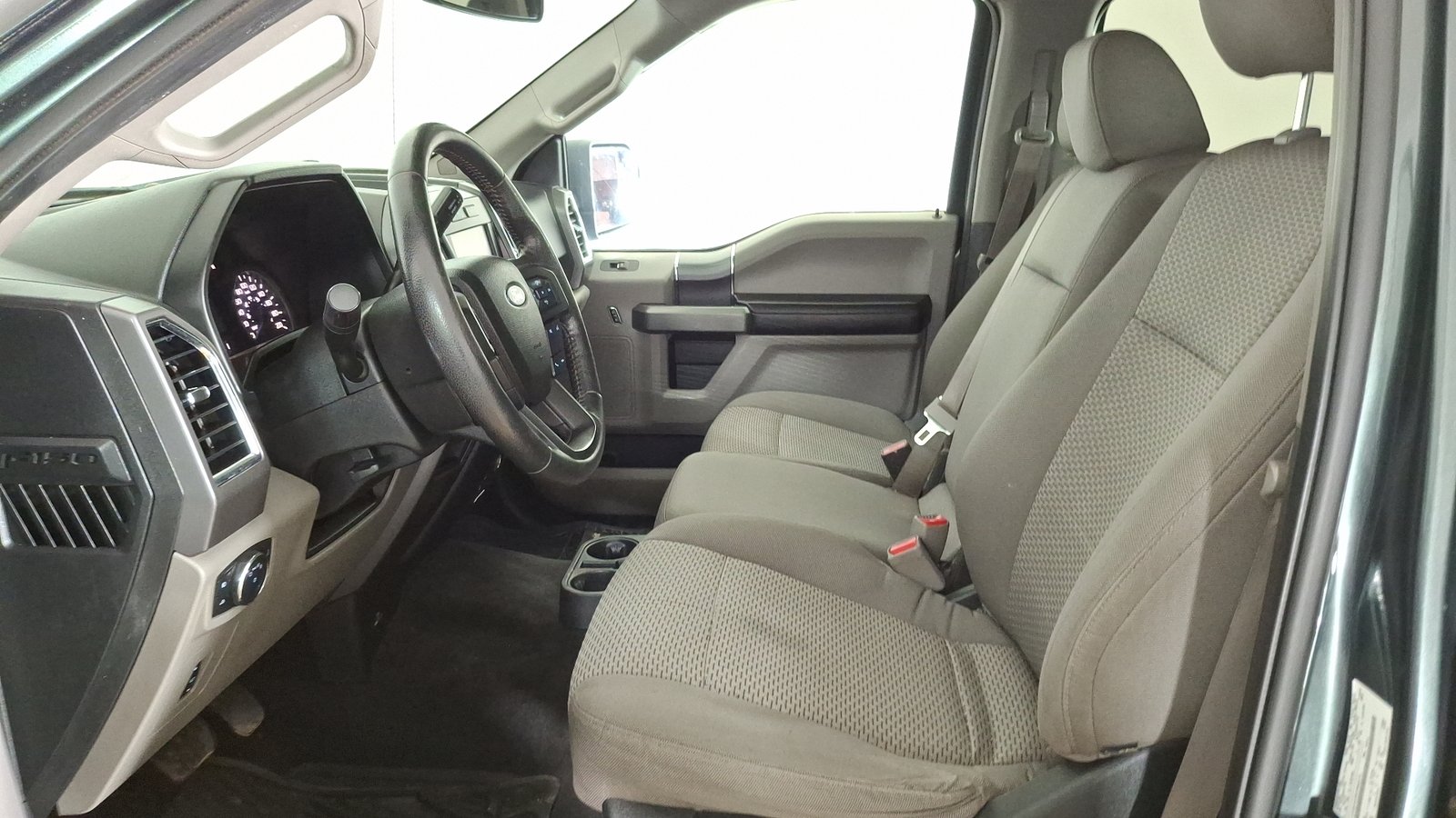 Ford F-150 2016 - Imagen 13 de 16