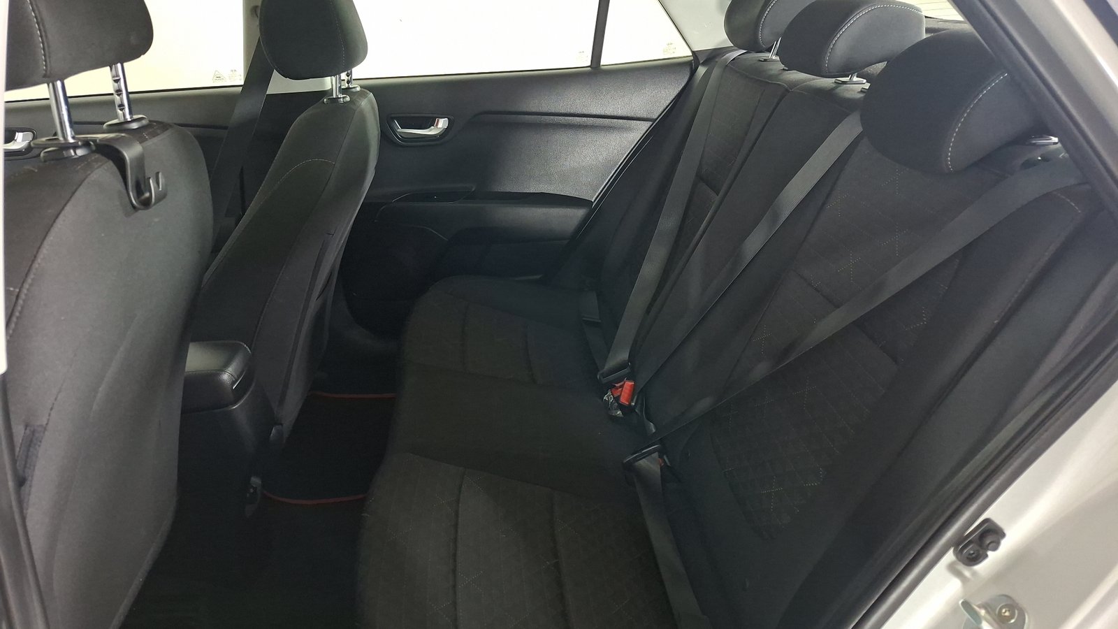 Kia RIO 4 2019 - Imagen 15 de 17