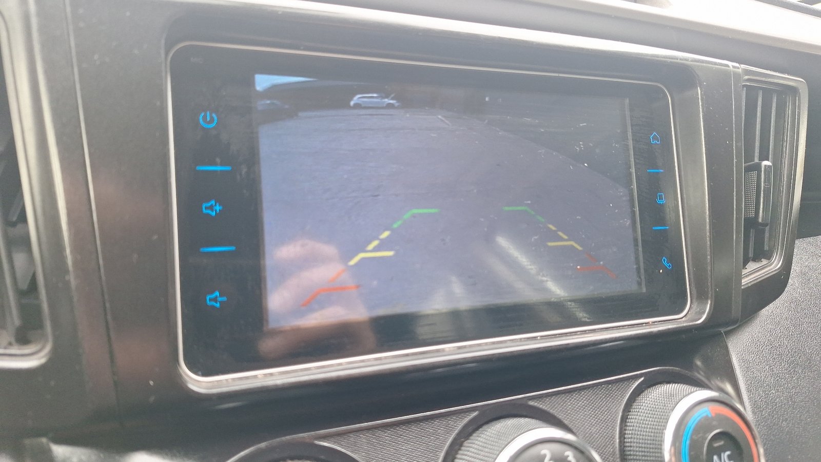 Toyota RAV4 2018 - Imagen 12 de 15