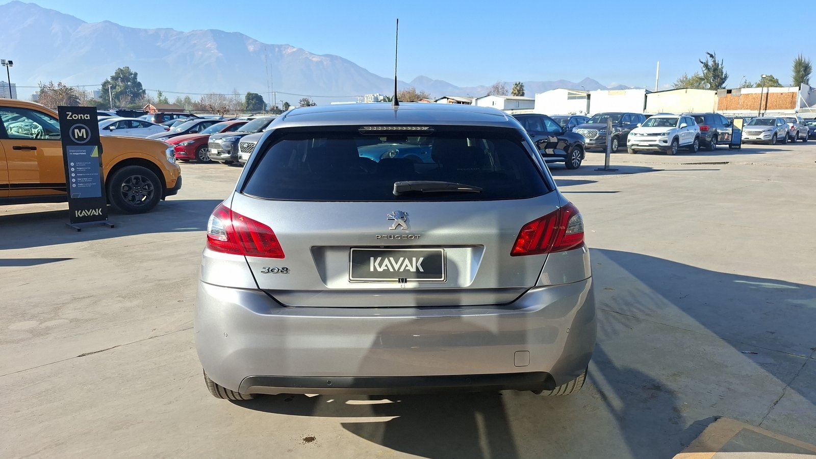 Peugeot 308 2020 - Foto 3 de 16
