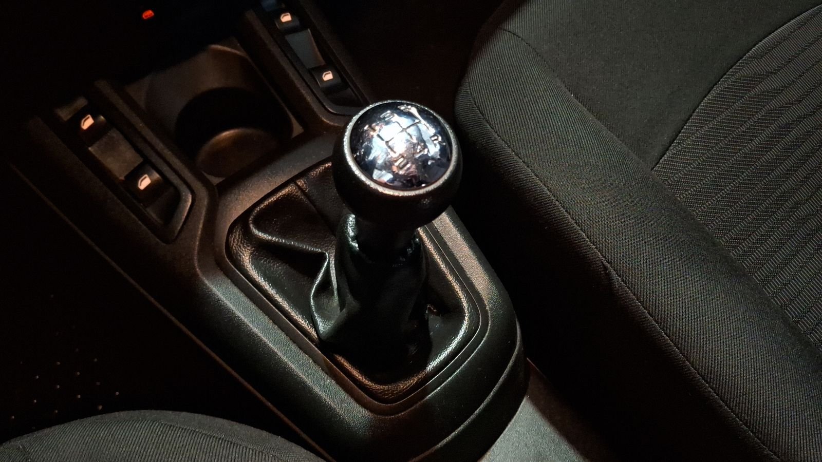 Peugeot 301 2018 - Imagen 11 de 15