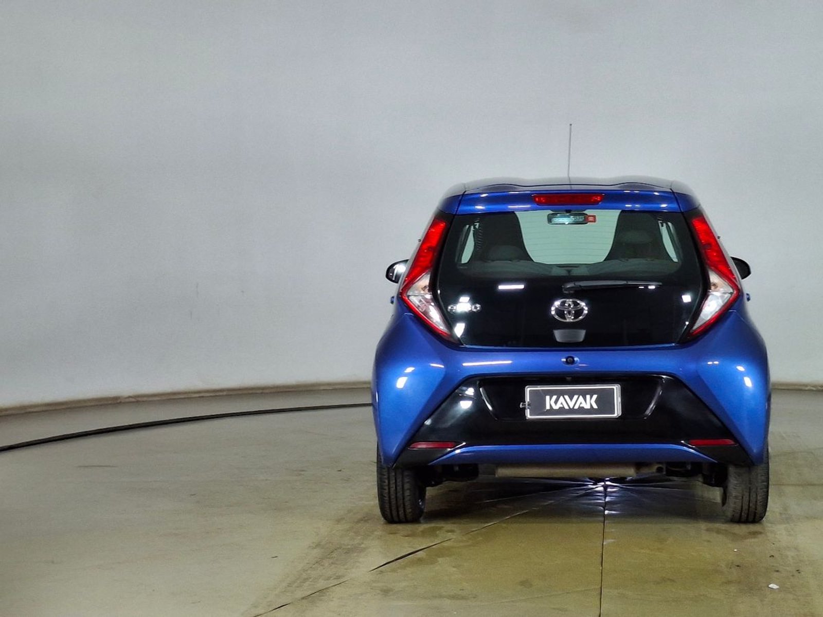 Toyota AYGO 2020 - Foto 5 de 16