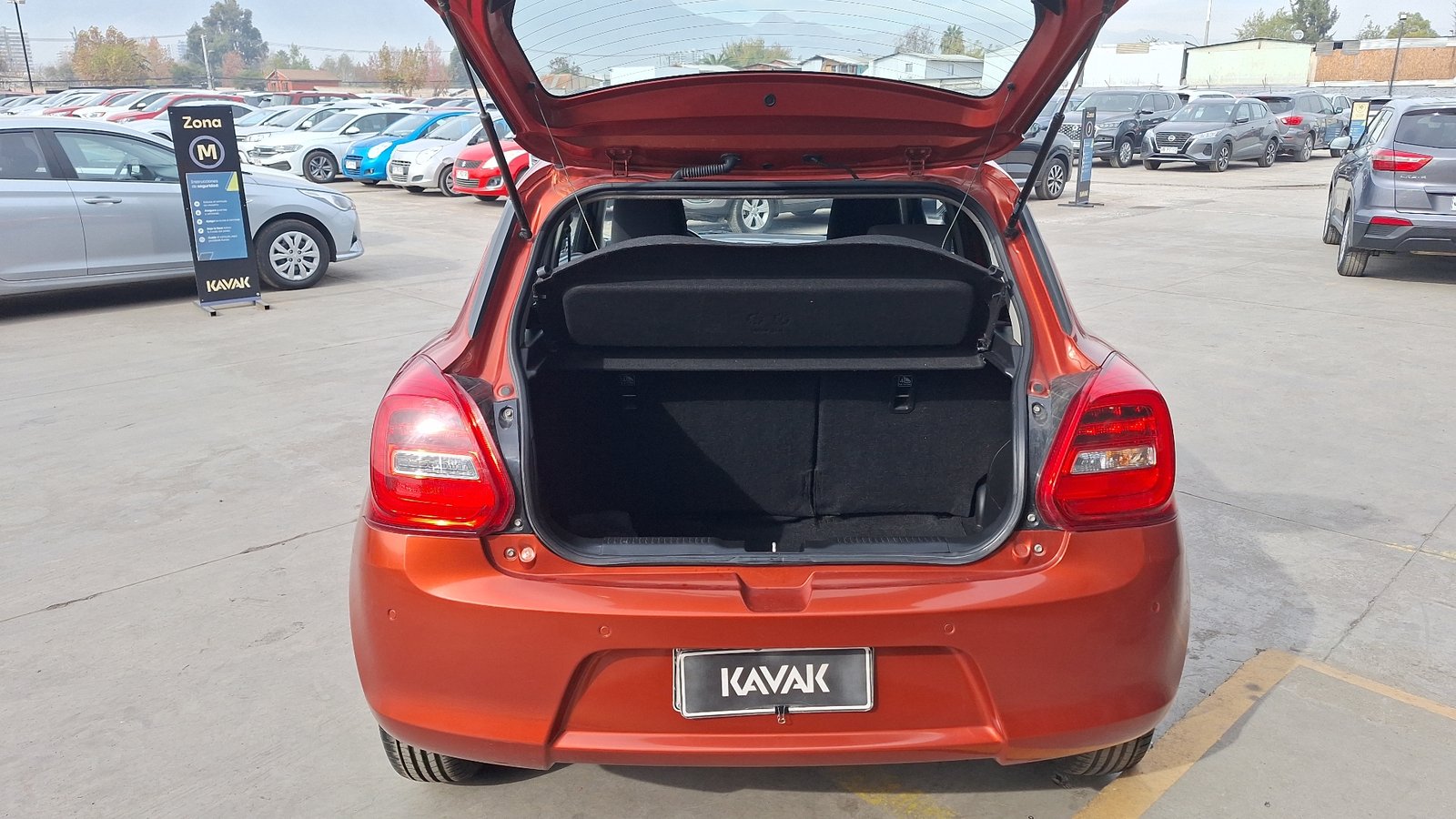 Suzuki Swift 2022 - Imagen 4 de 15