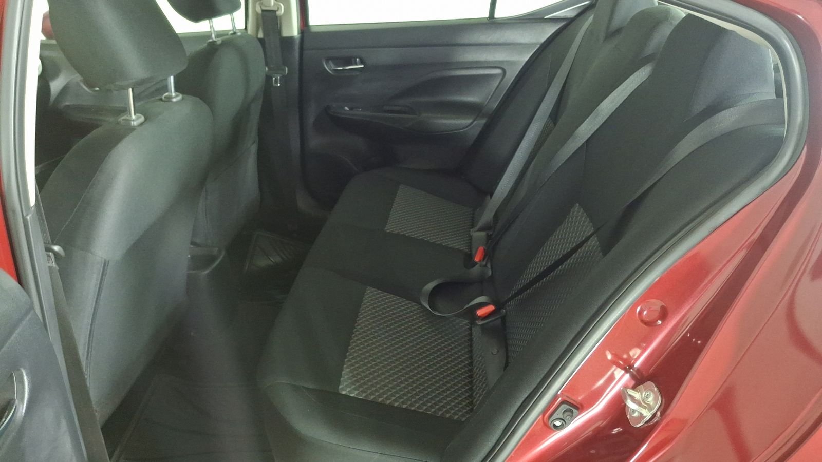 Nissan Versa 2021 - Imagen 13 de 15