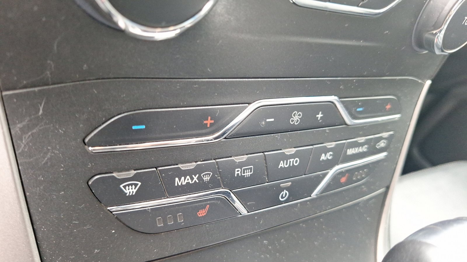 Ford Edge 2018 - Imagen 16 de 16