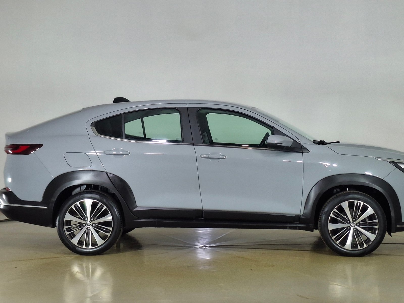 Fiat Fastback 2023 - Foto 4 de 16