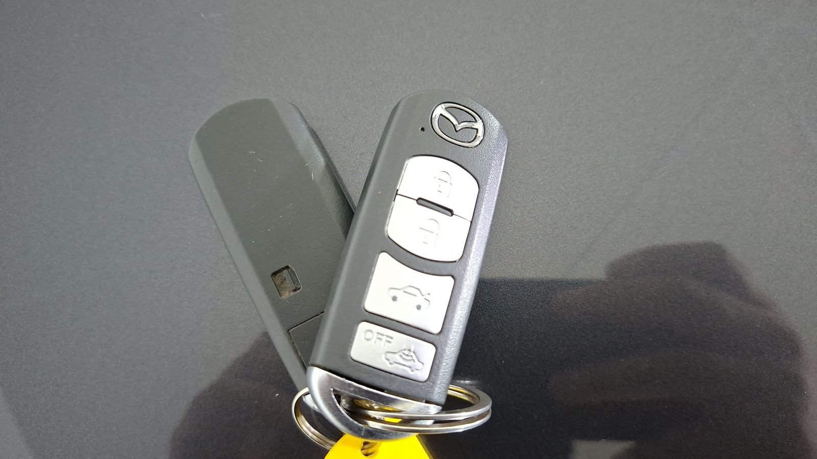 Mazda Mazda 3 2019 - Imagen 18 de 18