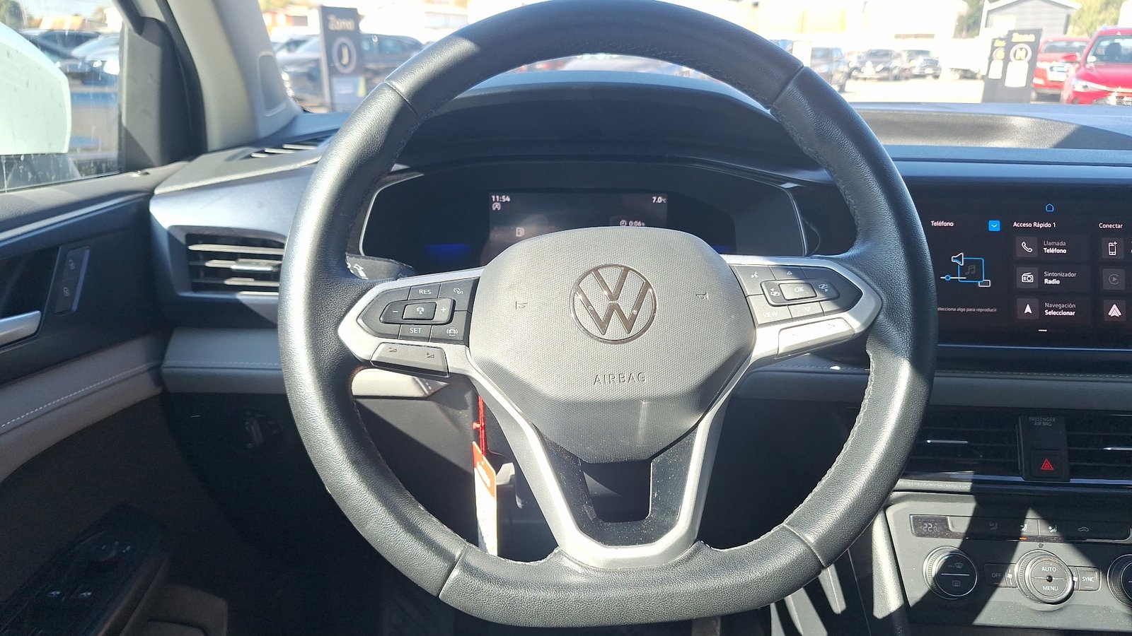 Volkswagen Taos 2022 - Imagen 8 de 15