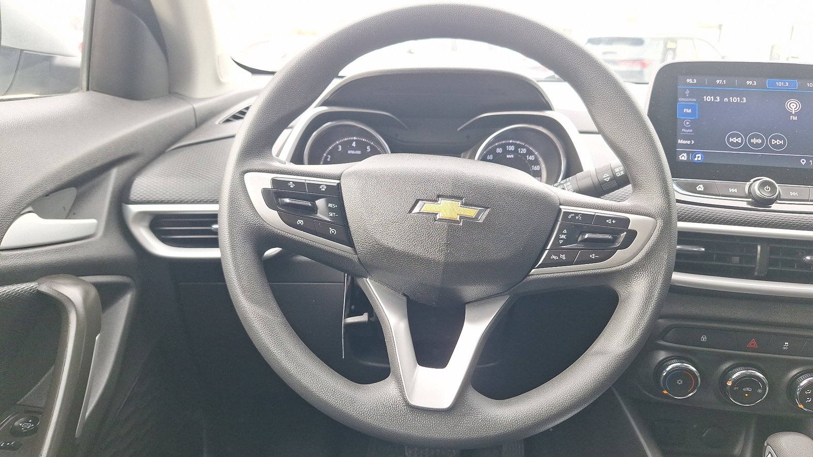 Chevrolet Tracker 2024 - Imagen 8 de 15