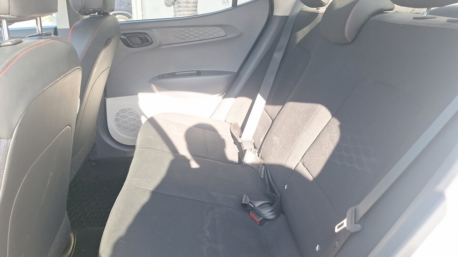 Hyundai Grand I10 2022 - Imagen 13 de 15