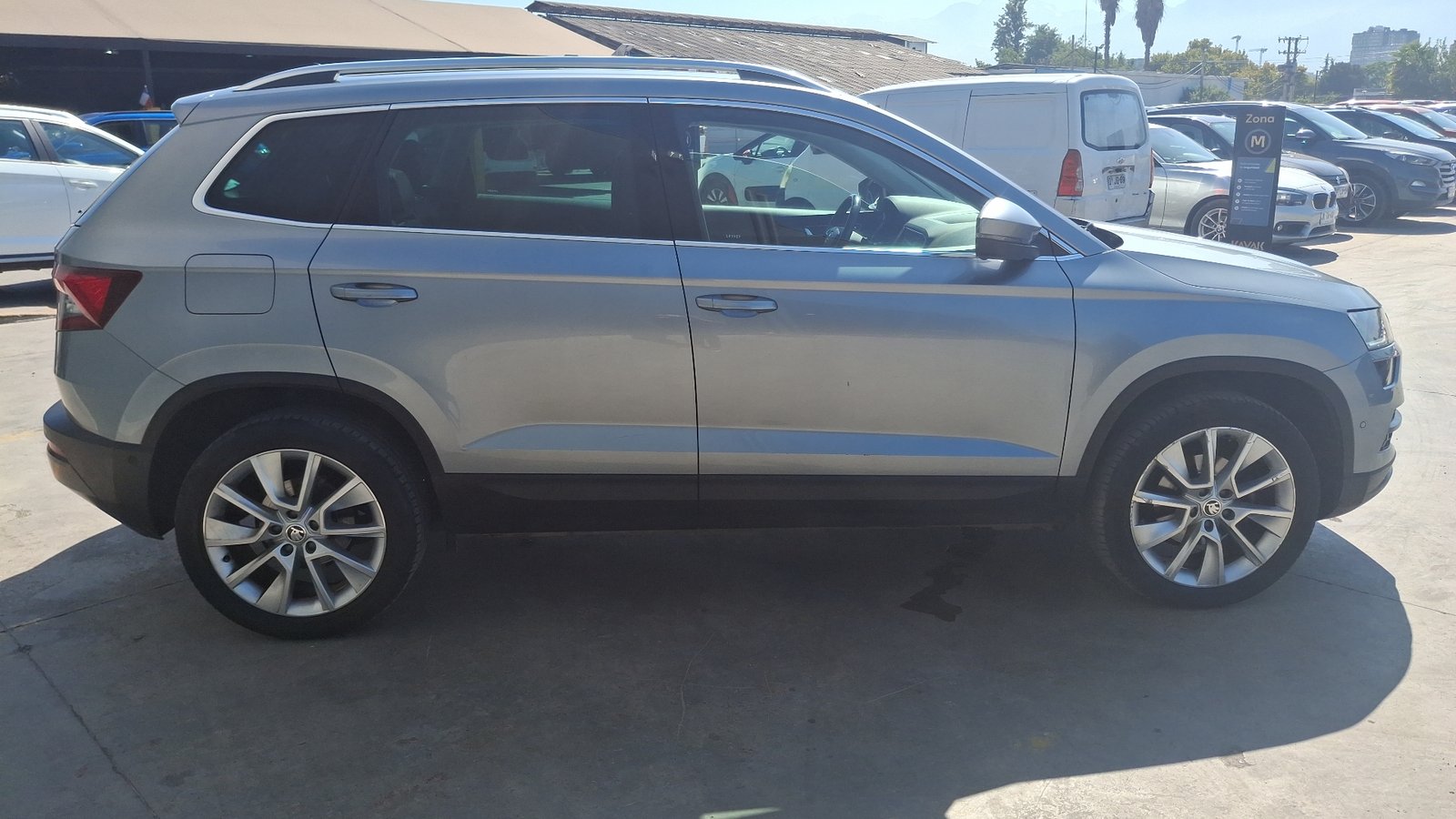 Skoda Karoq 2019 - Imagen 4 de 18