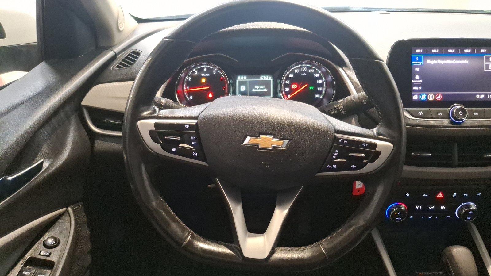 Chevrolet Onix 2020 - Imagen 8 de 16