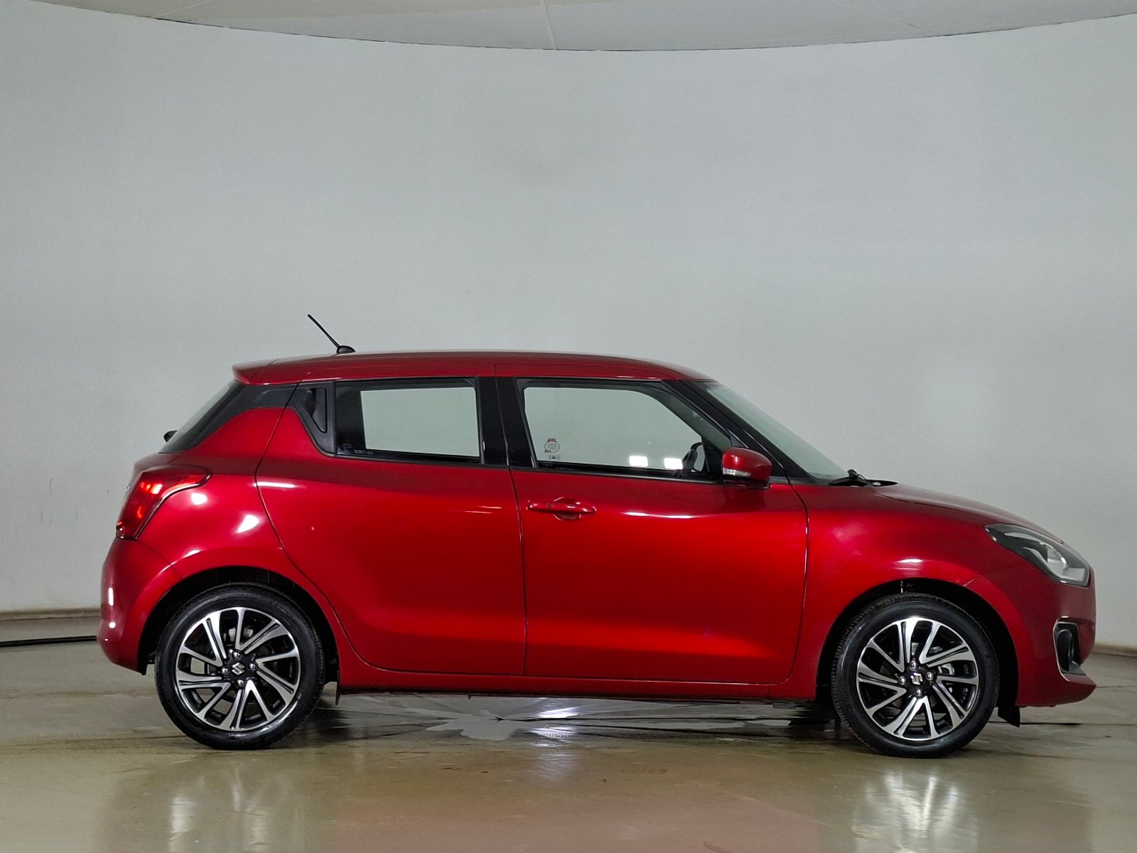 Suzuki Swift 2022 - Foto 4 de 16