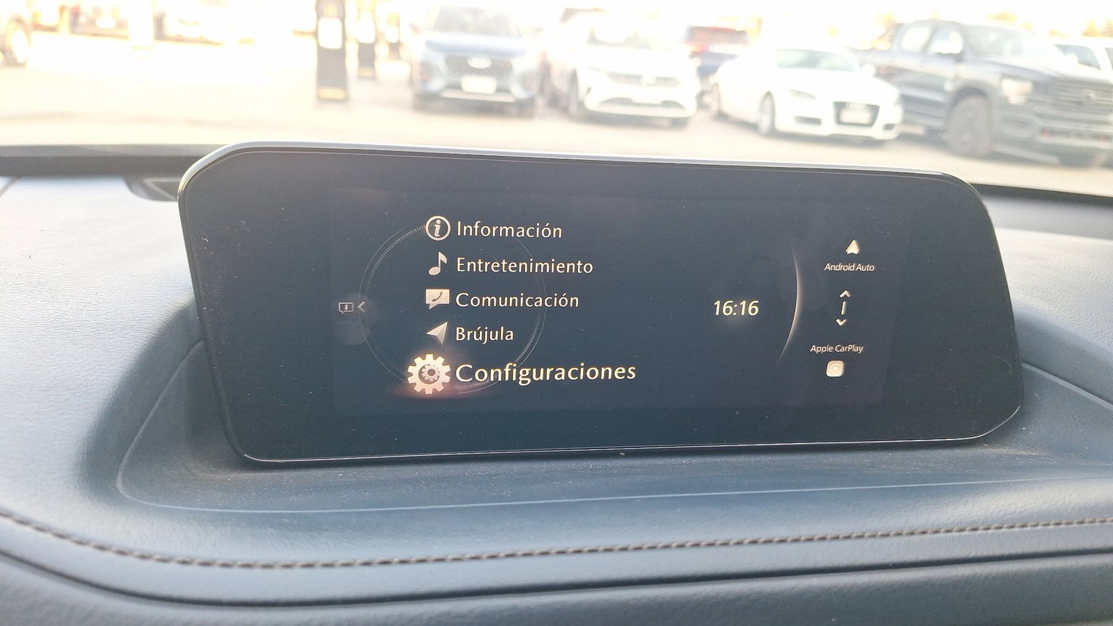 Mazda CX-30 2025 - Imagen 10 de 15