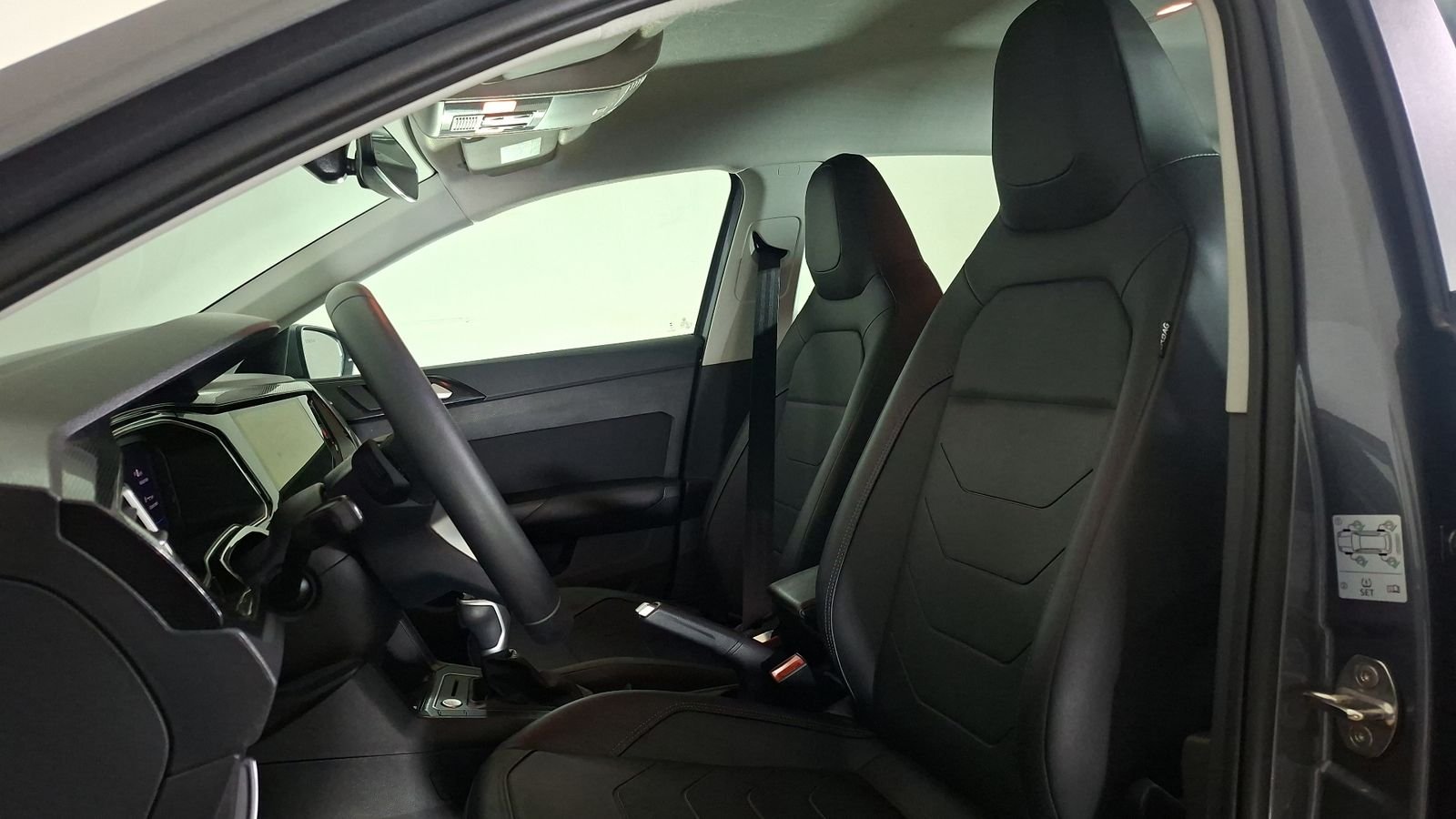 Volkswagen Polo 2025 - Imagen 14 de 17