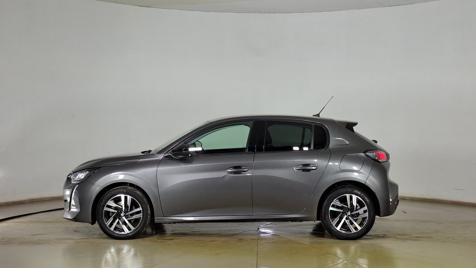 Peugeot 208 2023 - Imagen 7 de 17