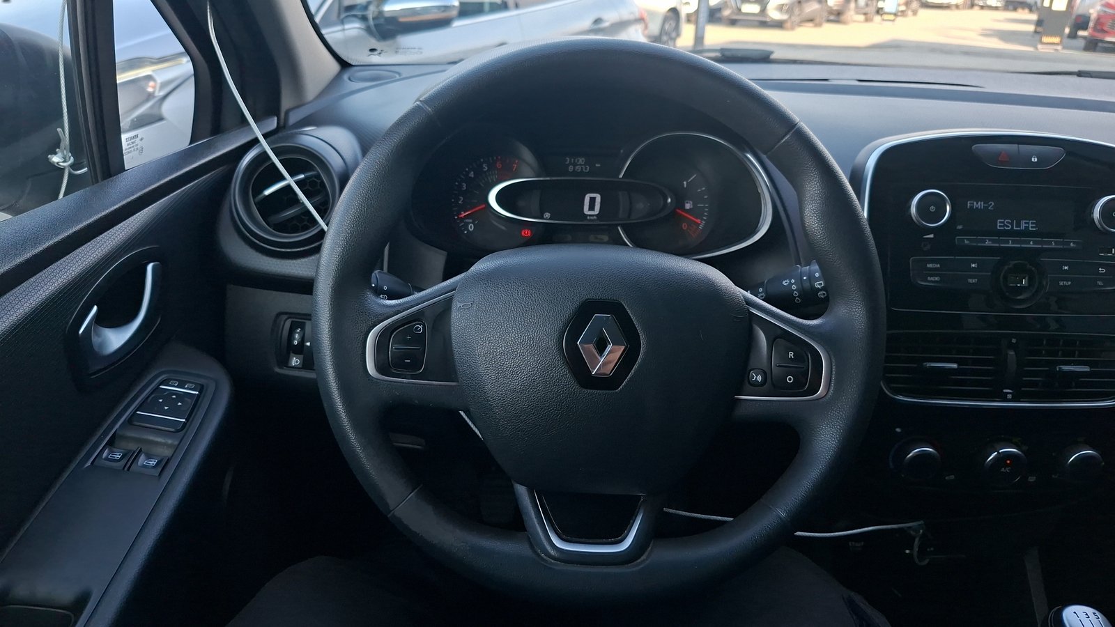 Renault Clio 2021 - Imagen 8 de 14
