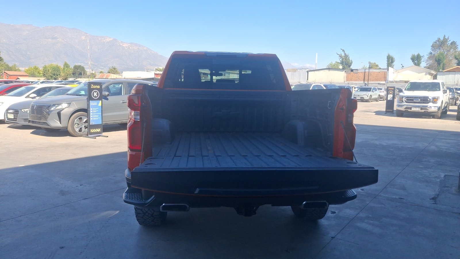 Chevrolet Silverado 2022 - Imagen 6 de 18