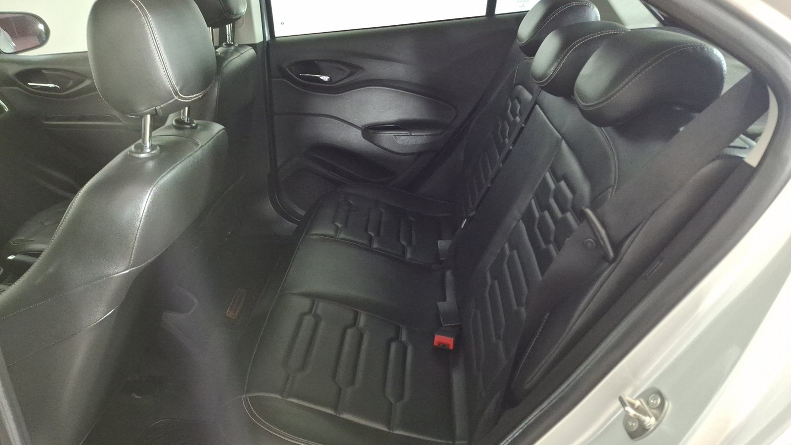 Chevrolet Onix 2019 - Imagen 14 de 16