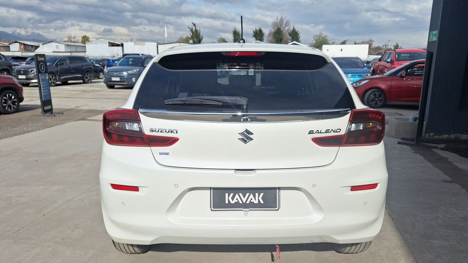 Suzuki Baleno 2023 - Imagen 3 de 15