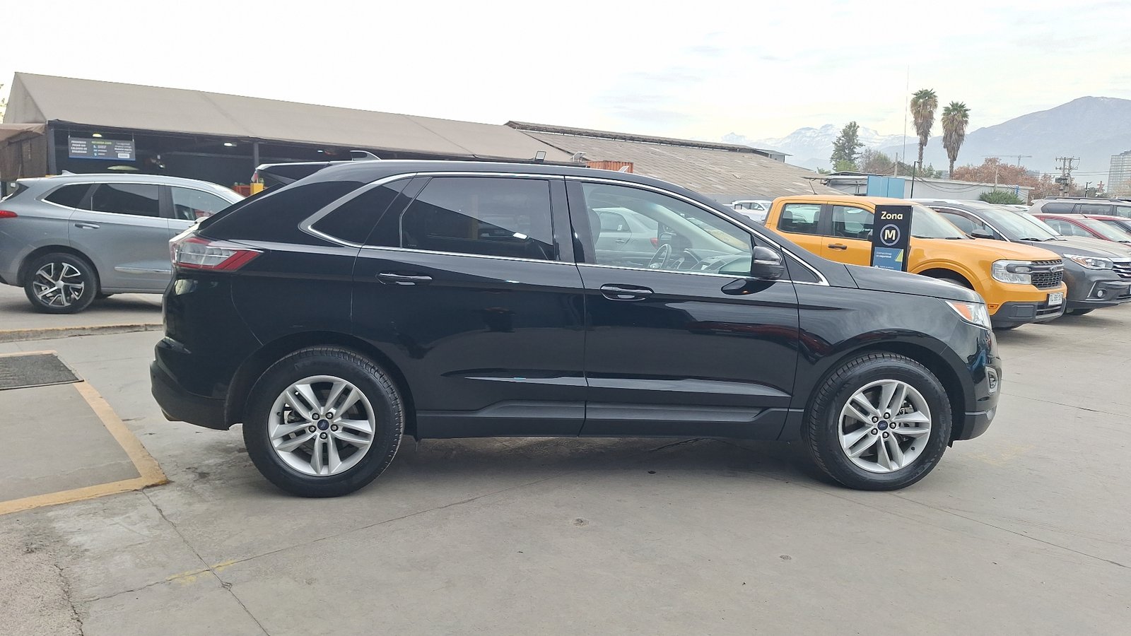 Ford Edge 2018 - Foto 5 de 16