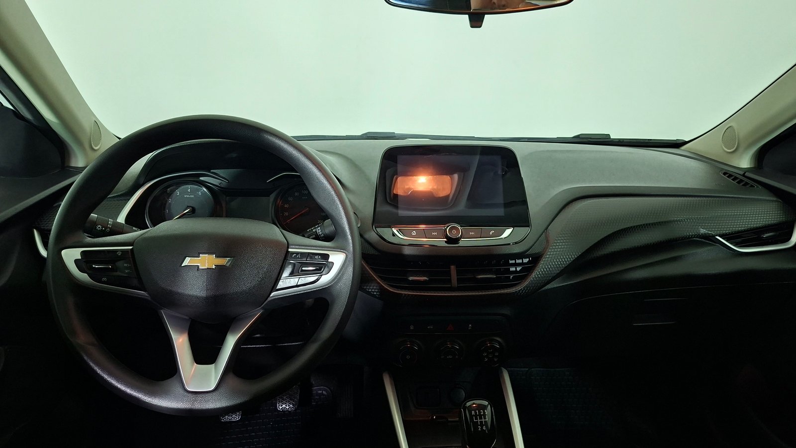 Chevrolet Onix 2024 - Imagen 8 de 17