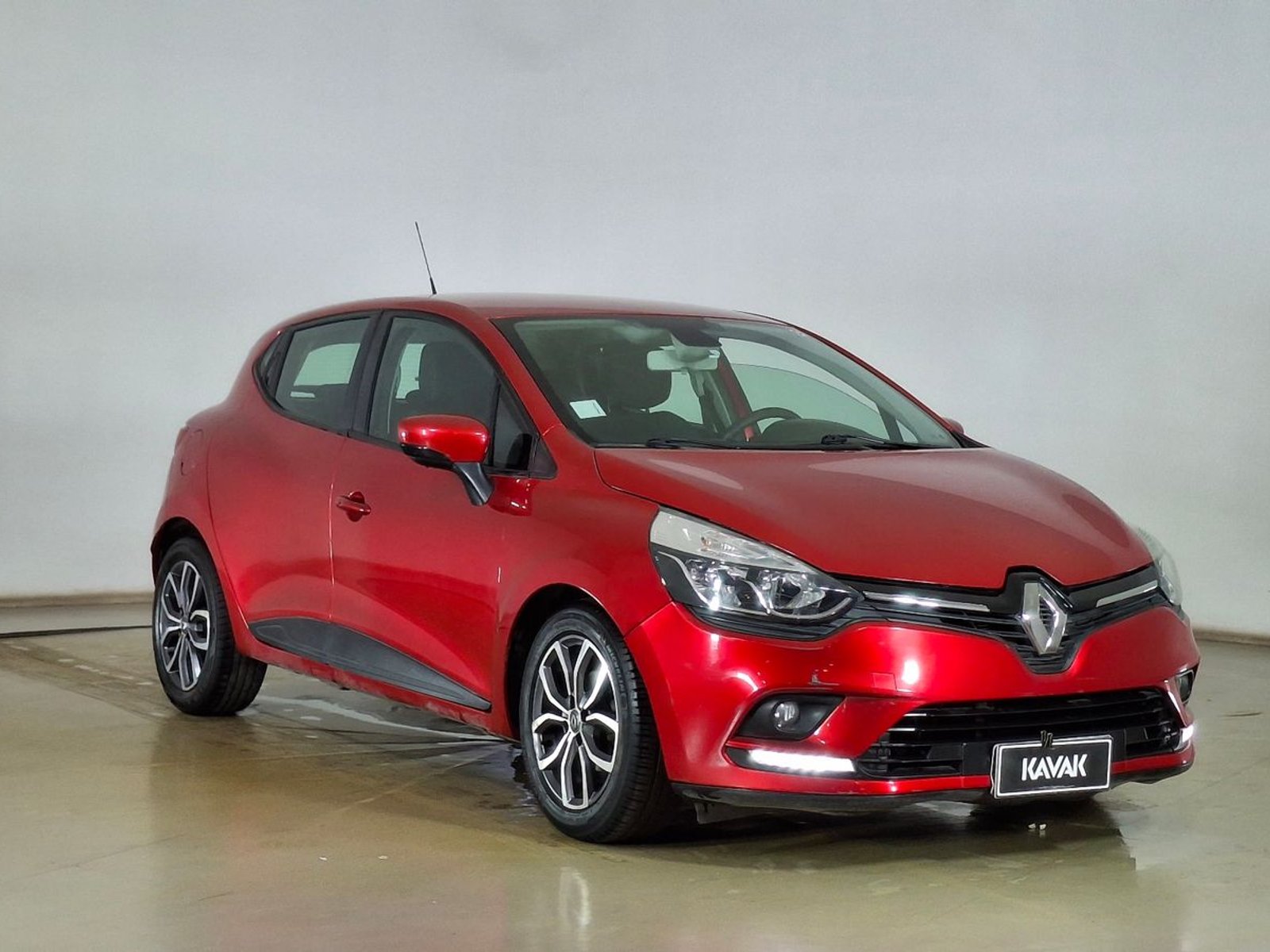 Renault Clio 2017 - Foto 3 de 15