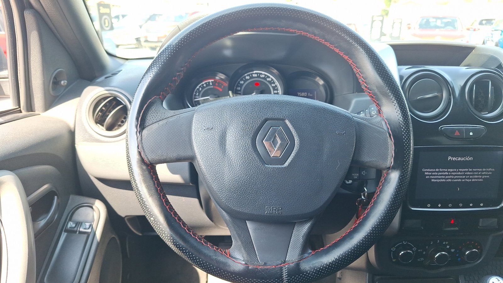 Renault Duster 2019 - Imagen 8 de 14