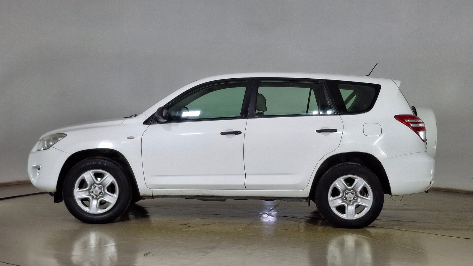 Toyota RAV4 2011 - Imagen 7 de 15